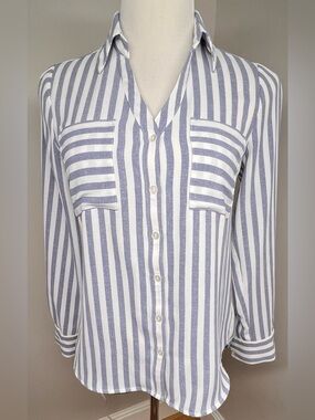 Fortune + Ivy Women’s XS blue/gray & white striped button-down shirt Coastal